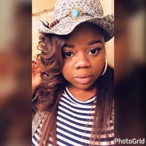 Meet your Posher, Chylene